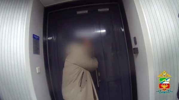 Неадекват чуть не разнёс аэропорт Новокузнецка 