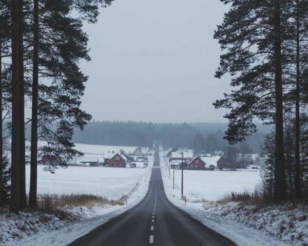 В субботу в Кузбассе местами ночные морозы до -30, а также снег и метели В субботу в Кузбассе местами ночные морозы до -30, а также снег и метели