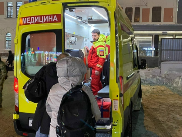 Медики Кузбасса провели санитарную эвакуацию пациента из Прокопьевска в Москву