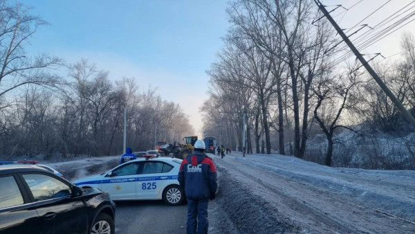 В Прокопьевске повело опору линии электропередачи