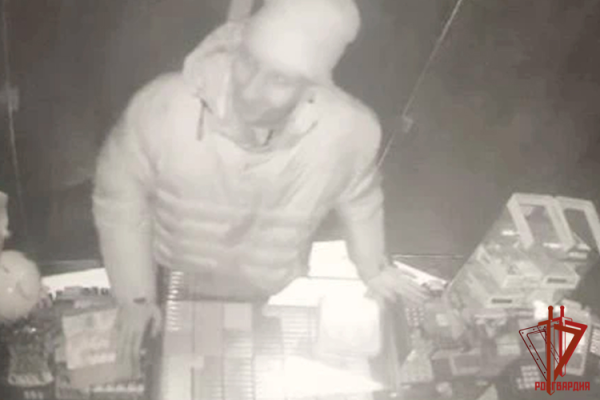 Курение навредило его поведению: прокопчанин поругался со всеми из-за тяги к курению