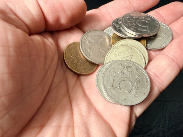 Кузбассовцы могут расстаться с мелочью в карманах Кузбассовцы могут расстаться с мелочью в карманах