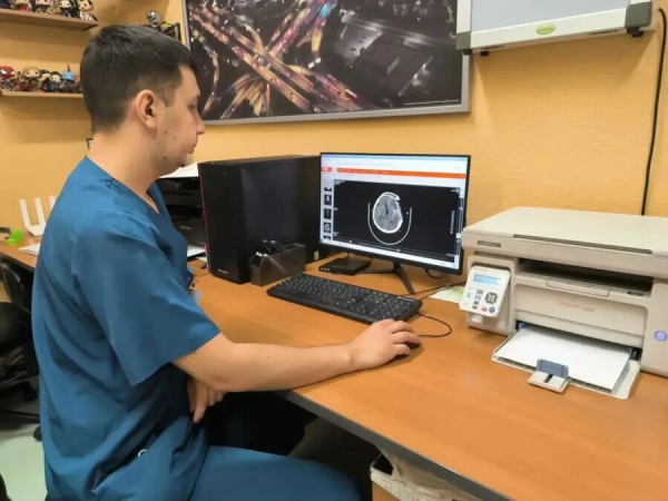 С того света — к жизни. В Кузбассе нейрохирурги спасли 67‑летнюю пациентку