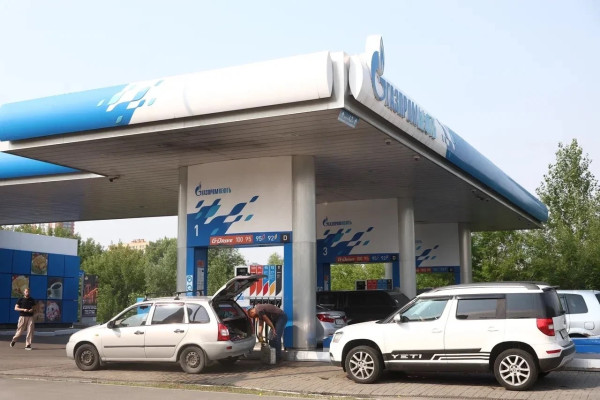 В Кузбассе снимают ограничения на продажу бензина