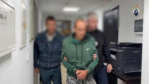 В Кузбасс доставили жителя Краснодарского края. Его обвиняют в двойном убийстве 32-летней давности