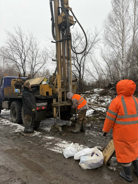 В Прокопьевском округе проверили дорогу в связи с угрозой просадки